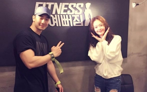 連金鐘國也認證帥!《RM》全昭敏暖男弟弟曝光讓人「一秒想嫁」 連職業也超完美 網友「弟弟可以出道啦!」