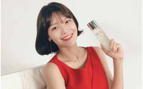 除了「少女時代」光環,秀英更全心投入演員生涯,看她如何演技爆發同時讓自己的肌膚又更完美!