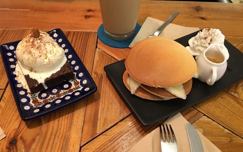 來這邊請讓腦袋空空~首爾合井簡約又樸實的「你好,陌生人」咖啡廳!