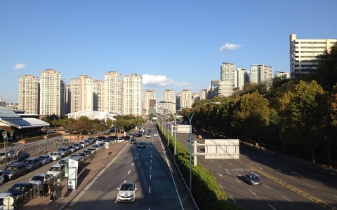 可愛到好想一直按~韓國公車終於換了新的「下車鈴」