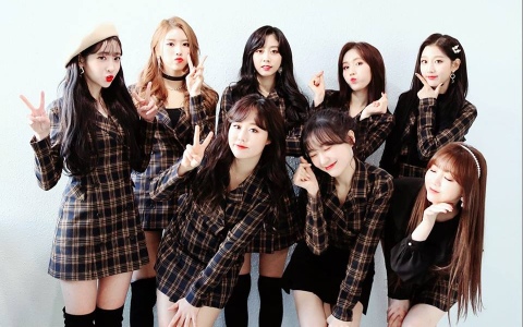 連路人都稱 Lovelyz 為「極限職業」偶像...理由公開卻讓人超心疼!