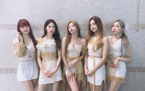 出道五年紅不起來?LABOUM成員節目自爆「痛苦過往」...拿過一位卻「搭地鐵」下班令人心酸!