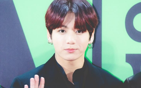 BTS 田柾國公開的「父母戀愛故事?」超夢幻基因原來都是有原因的~!