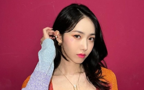 VIVIZ信飛自曝組合沒隊長理由!低谷後心情告白:堅信會再成爲小女友!