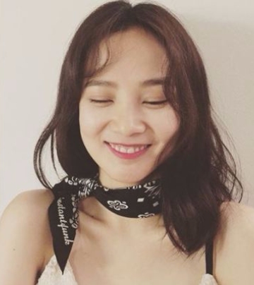 Fashion Girl必備單品! 初夏絲巾的超實用搭配法則get√