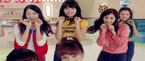 Image提供_giphy.com