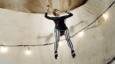 Youtube_SunnyHill 'Midnight Circus' MV