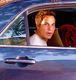 Image提供_Giphy.com