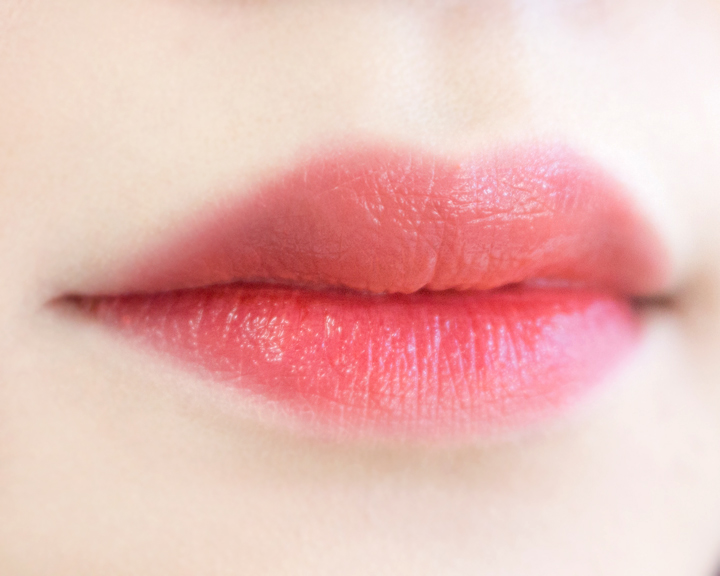 # ARITAUM / Color Lasting Tint #8 Shy Orange
擦在手上雖然偏橘色,但著色後會變得比較偏粉紅色,但整體來說持久力和保濕力都不錯
持久力:第2名
黏稠度:第3名