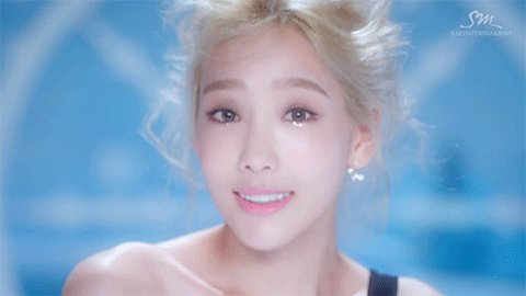 Image來源_Youtube | 太蒂徐 'Dear Santa' MV