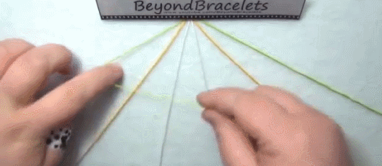 Image來源_Youtube l BeyondBracelets