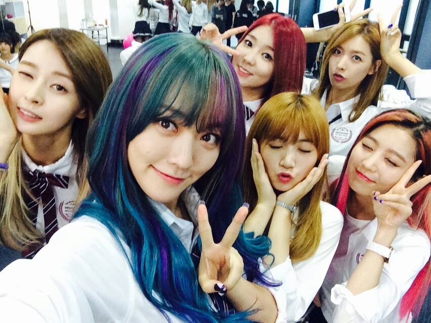 ▲Hello Venus
平均顏值不輸大型經紀公司的Pledis娛樂旗下團體Hello Venus 當然也會上榜囉!不論是大師姐After school 還是師弟Seventeen 隨便一個都是俊男美女。*現轉入經紀公司fantagio
