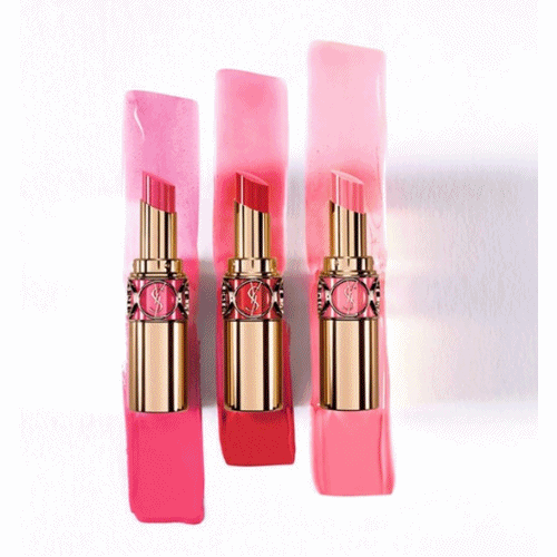 ♯ YSL ROUGE VOLUPTE SHINE
稍微有預算一點的女孩偽少女推薦可以選擇一些專櫃的唇彩,像是YSL的情挑誘光水系列唇膏可是深受美妝控喜愛,20幾總顏色每支都是好看到不行~~擦上可以明顯感受到豐唇飽滿的效果呢 (偽少女自己也默默入手好幾支了......)