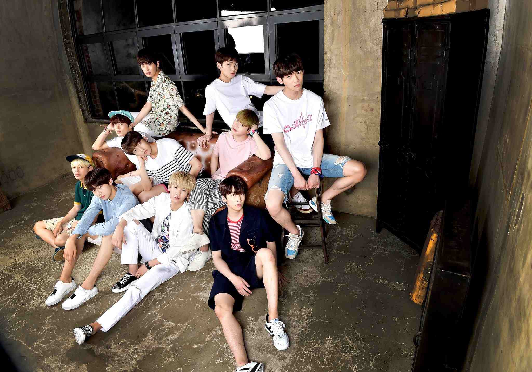 #25. UP10TION
團體名字「UP10TION」由七個不同意義的英文單字組成,意思為「Unbelievable perfect ten teenagers idol open now」(令人難以置信十足的十位青少年偶像,現在開啟)