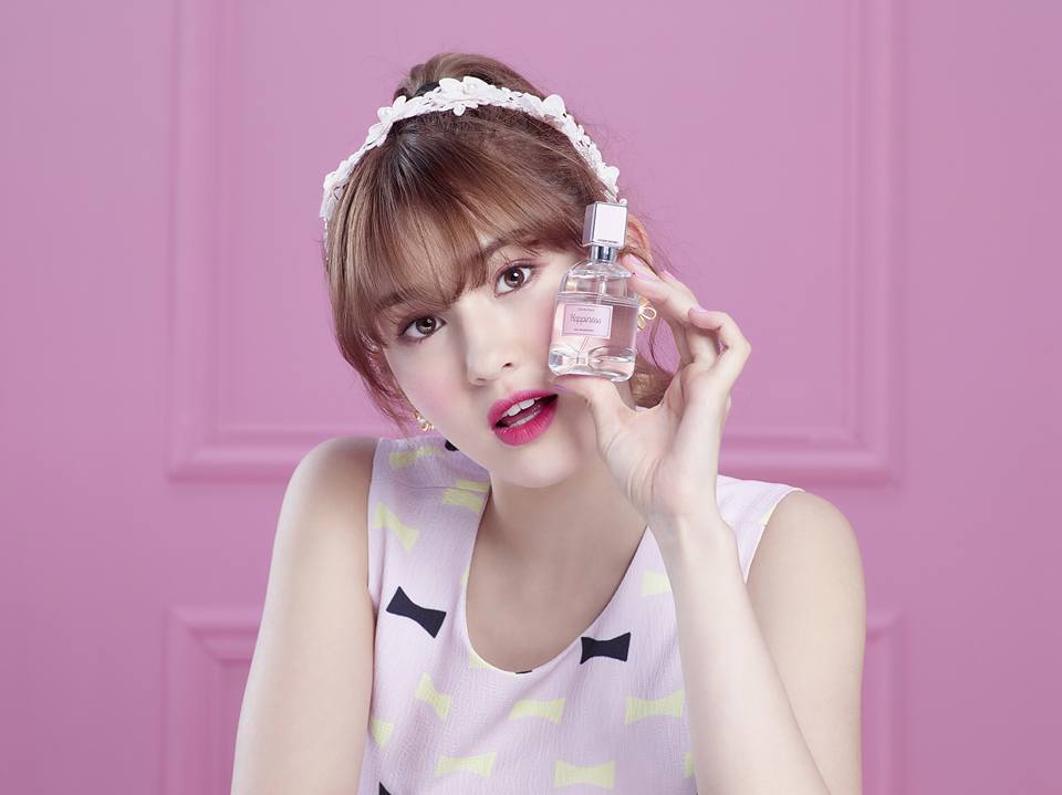 ✿Somi:2001年生
-《PRODUCE 101》的優勝者,擁有強大的粉絲群,在《SIXTEEN》第二季99%必定會出道,也有可能因為已經有一定的知名度,直接確定讓Somi出道,不用參加節目淘汰賽…