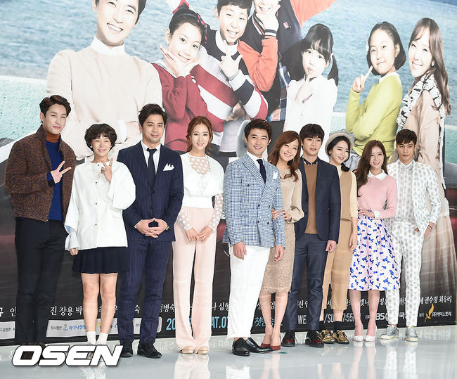 ✿TOP 10- KBS2《五個孩子》
話題佔有率:3.77%
➔下降2個名次
※講述單親媽媽和單親爸爸遇到第二次愛情,通過與家人之間的矛盾、和解、關愛,尋找真正幸福的家庭喜劇。