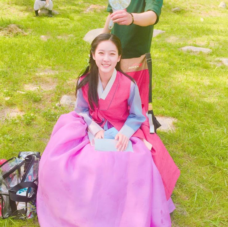 「《魔女寶鑑》是我第一次挑戰的題材,也是第一次展現成人演技的一部戲,在接下這部劇本之前其實有很多煩惱。但是一邊拍也一邊學到很多,對我來說是很有意義的一部作品。」
