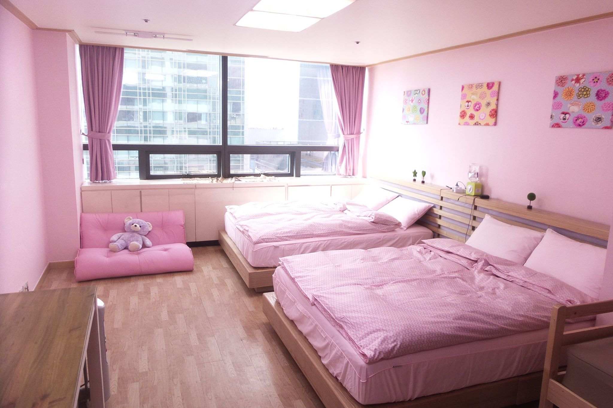 # Hongdae One House
地址:165-8 Donggyo-dong, Mapo-gu, Seoul, South Korea