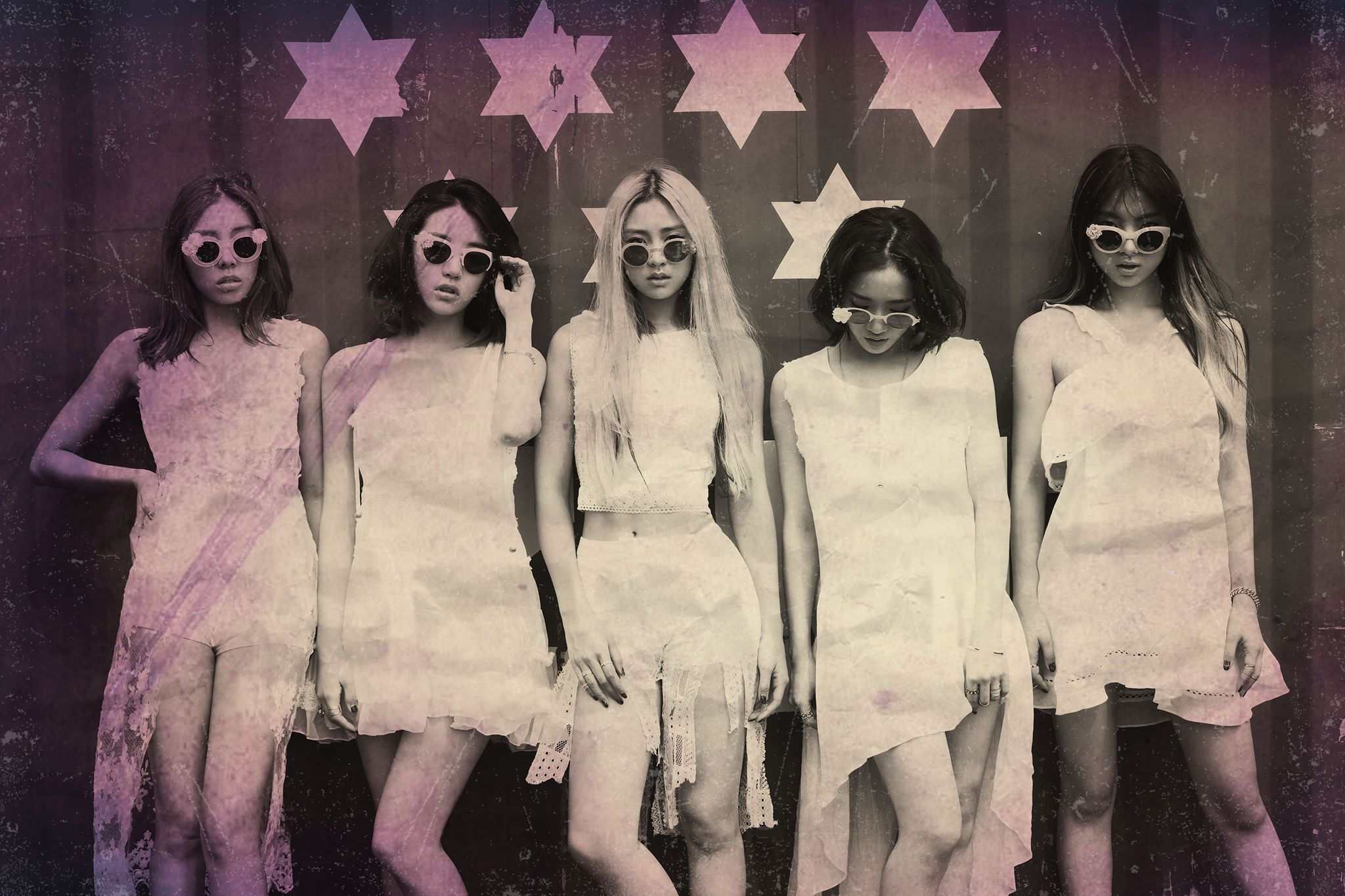 3月:出道1團
代表團體:Ladies' Code
在剛得到注目時就發生了不幸的車禍意外,在上回發專輯時Ladies's Code就說會連在天上的成員的份一起努力。最近主唱昭政登上了《Girl Spirit》,嗓音也很令人驚豔,希望大家可以多多關注她們啊!