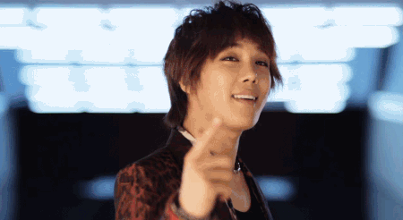 #04. SS501
隊名的第一個S是指「向未來的」、Sun、Super、Star等英文單字,第二個S是指歌手(Singer),501則代表「五位成員永遠一體」,全意是「五位一體共同成為巨星」。