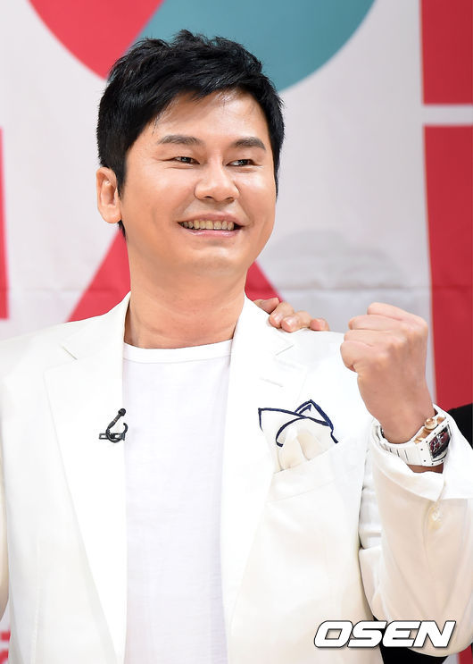 這可以回溯到2012年,YG社長楊賢碩在《Healing Camp》節目接受訪問時說,不只是韓國市場,要在世界的市場比出勝負,而這世界市場就包含像美國、歐洲的音樂市場