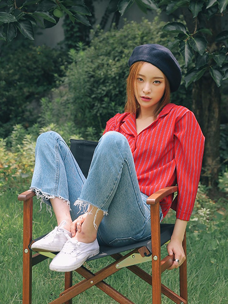 ◆ ◆ ◆
保持友好關係
多一個朋友就是少一個敵人,有些女生可能會不明白為什麼要和前女友當朋友?但男生們確認為:如果和前任女友能保持友好關係,說明兩人對彼此已經是「朋友」的感覺,而不是「前任情人」的感覺。