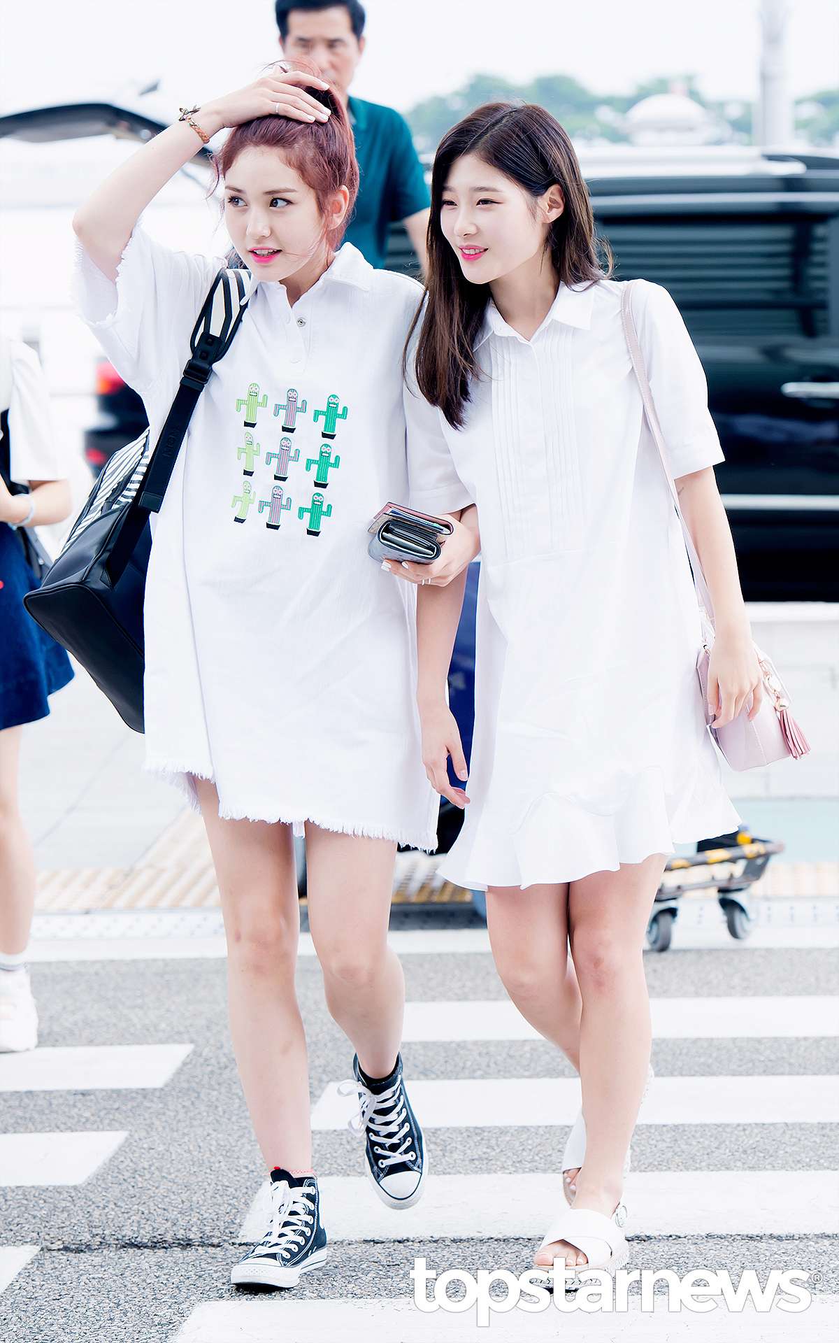 不過人氣高的成員都是像世正、Somi、彩妍這樣有顏又有好身材的成員嗎?在I.O.I的高人氣成員中,就有一個人被網友說「意想不到」,因為她的身材和成員相比不高挑,甚至就連顏值都曾被批評在「拉低I.O.I」平均...