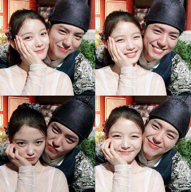 {月火劇:星期一、星期二}
➔KBS2《雲畫的月光》
※以19世紀的朝鮮為背景,講述朝鮮第23代君主純祖與純元王后的長子-李韺(朴寶劍飾),和一位以女扮男裝生活,因欠債被人賣去當宮中內侍的女性問題諮詢專家-洪羅溫(金裕貞飾),兩人在宮中的羅曼史。