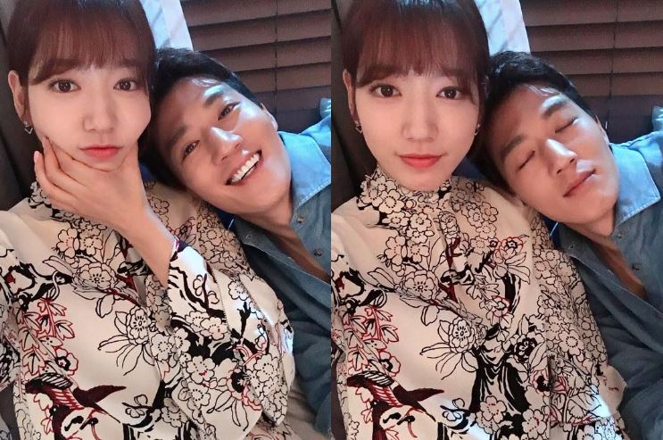前陣子劃下完美大結局的《Doctors》,當初男女主角金來沅和朴信惠在劇中的粉紅泡泡,根本就是想要閃瞎觀眾們啊~~~然而繼《Doctors》之後,最近小編發現有另一部韓劇,也上演了甜蜜師生戀的情節耶!大家知道是哪一部嗎?