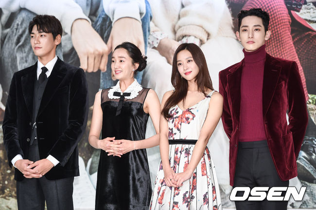 ✿TOP 9- KBS2《住在我家的男人》
話題佔有率:2.61%
➔上升8個名次
※講述一位外表看似強勢,私底下的個性卻非常可愛的空姐-洪娜麗(秀愛飾),與一位時隔好久回到故鄉家裡,聲稱自己是新爸爸的年下男之間,所發生的搞笑浪漫愛情劇。