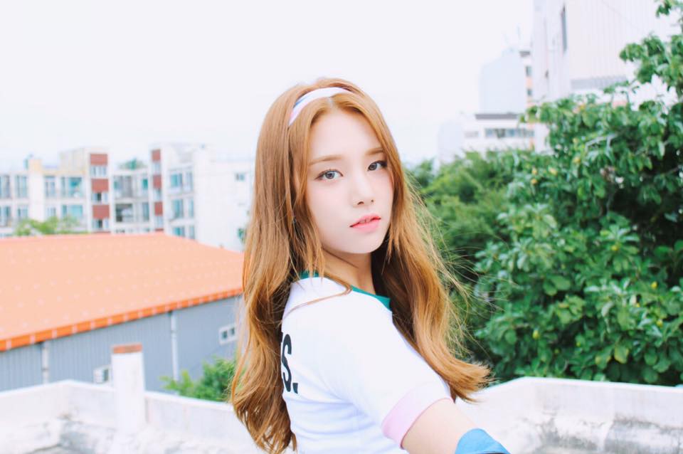 ◆LABOUM 率濱
透過主持《Music Bank》知名度漸漸提升的率濱,小編覺得她越看越美呢~~感覺未來可以走《請回答1988》中惠利的路線?