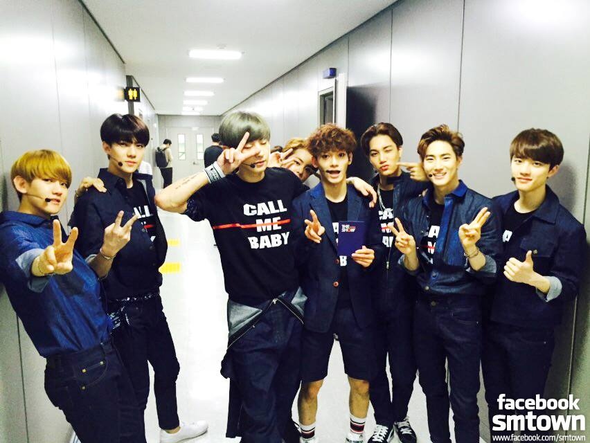 7位 EXO 正規二輯Repackage《Love Me Right》(194,3**張)
6位 EXO 正規三輯Repackage《Lotto》(195,4**張)