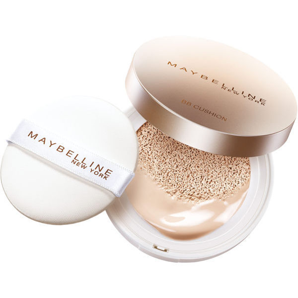 ♯ Maybelline 純淨礦物 水凝BB氣墊粉餅 純淨礦物 NT$640
稍微貴了40元的媚比琳,但遮瑕度很優秀所以還是推薦給大家,以開架美妝品來說算是很棒的氣墊粉餅,保濕效果一般膚質都可以適用。