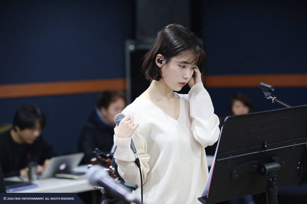 10位 T-ara 730,788
9位 EXID 786,201
8位 MAMAMOO 799,386
7位 miss A 918,323
6位 IU 929,172