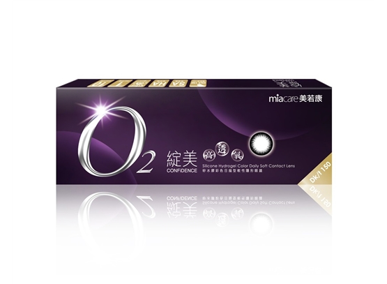 自然變色款-
美若康
直徑14.0mm,由晨神林依晨代言。雖然偽少女這款是沒有戴過,但是我們的J小編可是大力推薦,戴起來自然,而且對於J小編敏感的眼睛也不會不舒服,但缺點就是有點小貴囉!