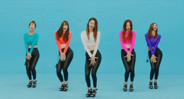 了解韓娛圈的應該都知道Yama&Hotchicks 這個專業編舞團吧?
讓EXID翻紅的《UP&DOWN》編舞就是出自該舞蹈團。
