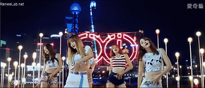 而這次的歌曲真的可以感受的EXID的誠意啊~中文發音真的很標準!
聽完歌曲的粉絲們紛紛表示
「五隻的中文都好標準!」
「EXID意外的很適合唱中文歌!」
「大家在MV裡都好漂亮~」