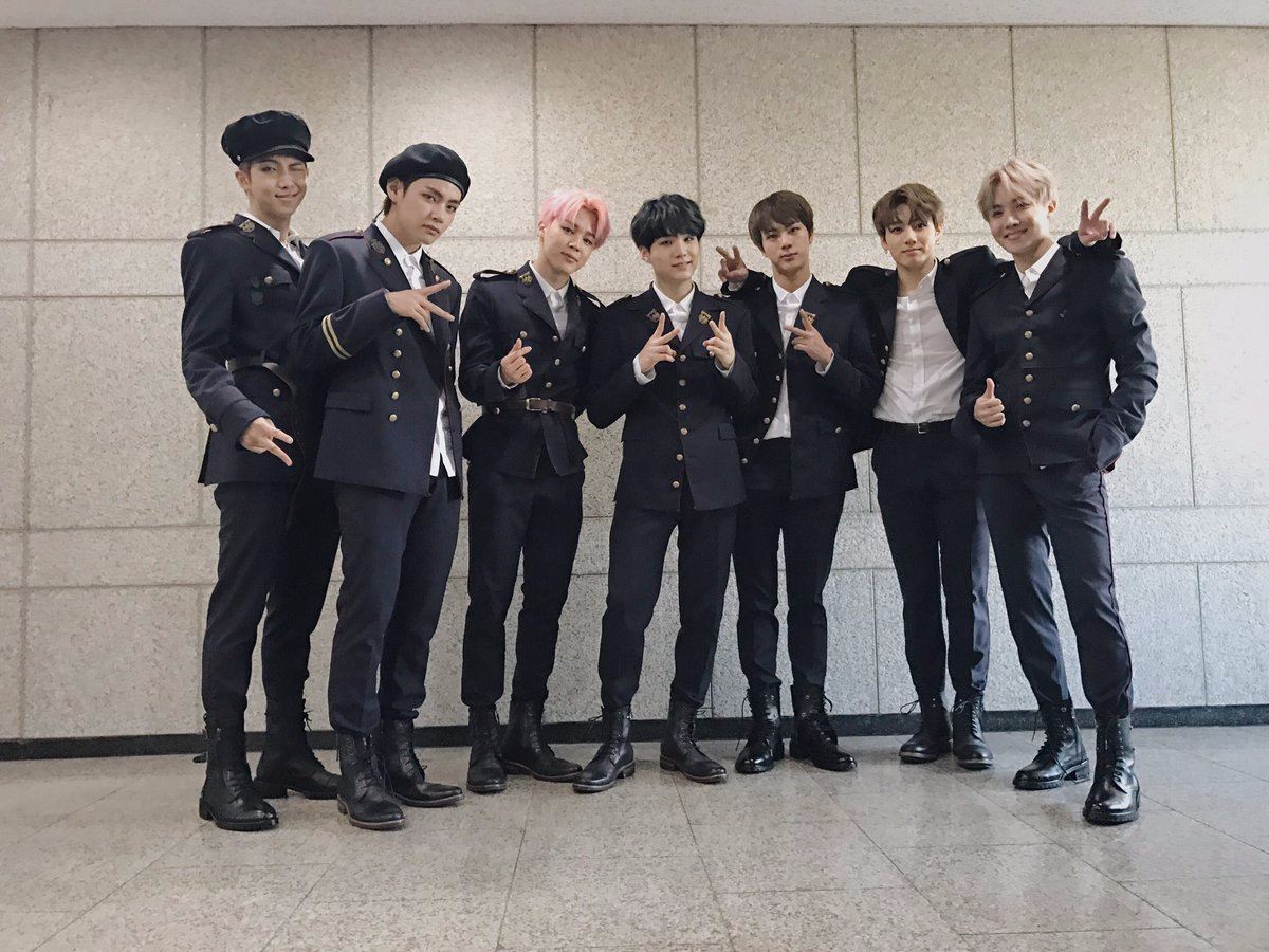 NAVER搜尋指數
(計算期間:2017年1月26日~2月26日)
1位 BTS 總計 5147900
2位 TWICE 總計 3819300
3位 Red Velvet 總計 2916600