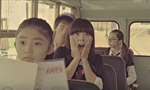 像是甚至參與過Wonder girls 的MV《Tell me》拍攝的EXID正花就是其中一例。在JYP中有個傳說,如果JYP邀練習生「單獨吃飯」,就是代表可以出道了,而如果參與MV拍攝也代表公司相當看好你