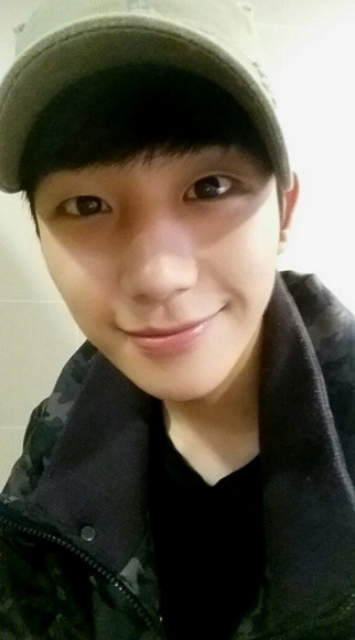 Image Source: instagram | 丁海寅