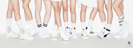 但在7月6日Fantagio娛樂宣布女團的出道名為Weki Meki(韓語:위키미키),團名中的Meki代表著帶有互相了解對方的鑰匙的8位少女,Weki代表著相遇後又帶有打開新世界的鑰匙的少女,而Weki Meki的字首結合成的WeMe則代表了「和我一起成了我們」及「8位少女共同組成一個女團」的雙重意義