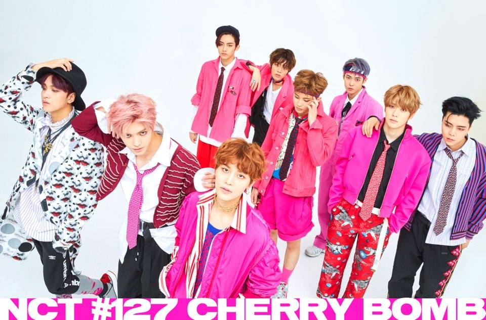 TOP5 NCT
NCT 127第二張迷你專輯《LIMITLESS》目前約販賣了111,660張
NCT Dream首張單曲專輯《The First》目前約販賣了79,521張
NCT 127攜第三張迷你專輯《Cherry Bomb》目前約販賣了105,877張
而三張專輯的價格分別約是台幣535元、345元、455元。
所以專輯收入約是台幣135,290,400元。
NCT也開始走花路了呢!
