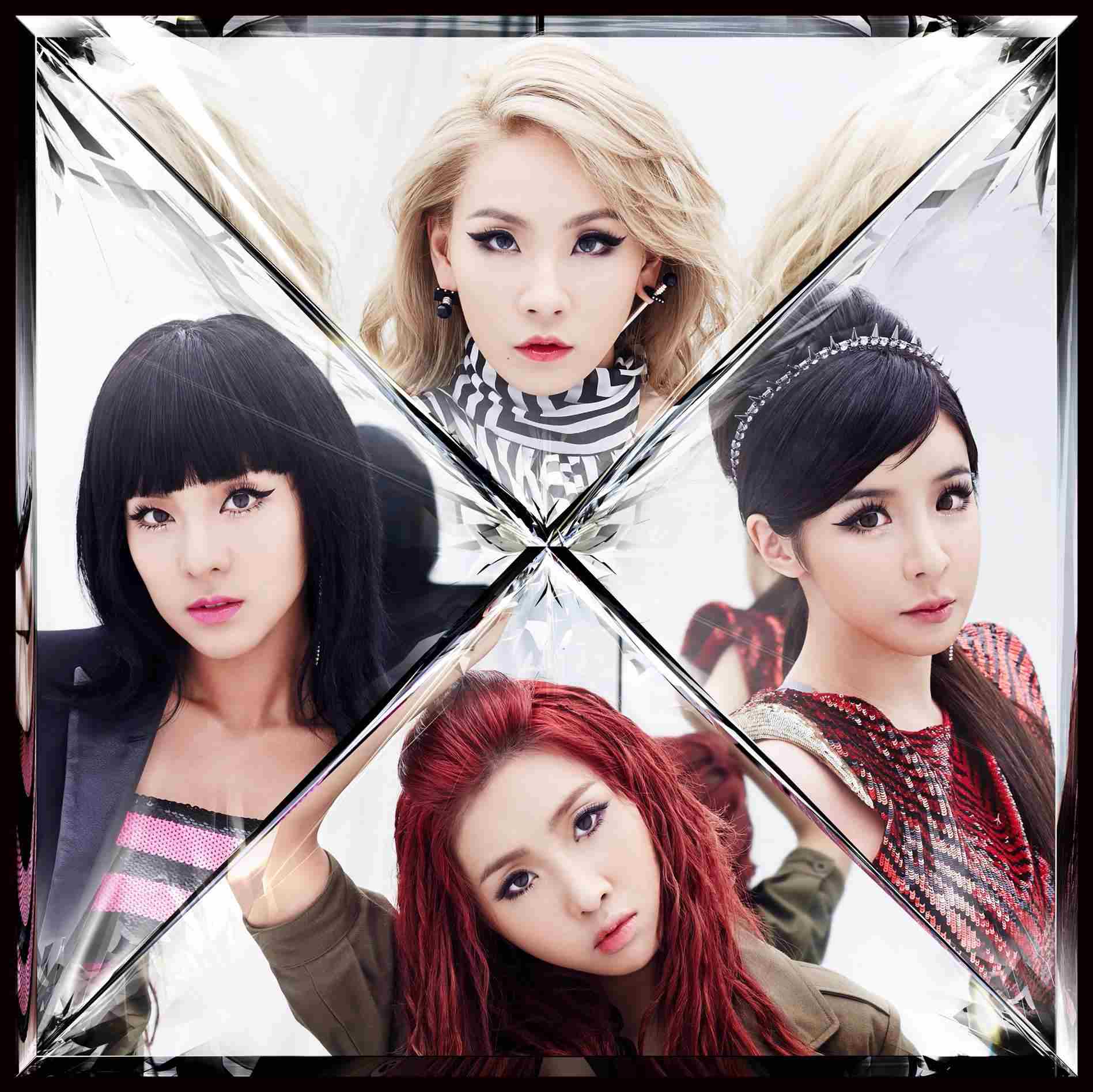 2NE1在去年4月5日YG娛樂宣布Minzy正式退出2NE1,而後Minzy正式宣布簽約新東家Music Works,之後YG則宣布與CL和Dara簽SOLO專屬合約,朴春合約到期不續約,也相當於YG的代表女團2NE1走入歷史