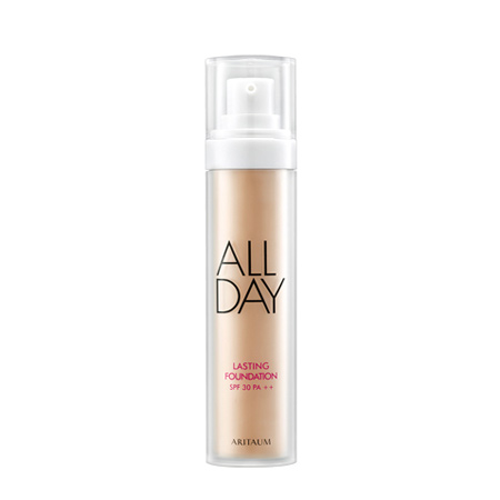 △Aritaum All-day Lasting Foundation SPF30 PA++ KRW6500 (原價KRW13000)
Aritaum超級熱賣的產品,就是這罐粉底液啊!據說持久效果真的非常強,號稱平價版的雅詩蘭黛,打完折下來竟然只要175塊台幣左右,到底有什麼理由不買啊?