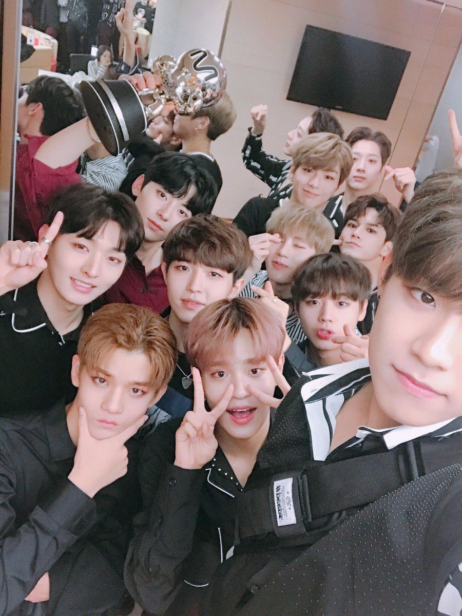 出道兩週就連拿一位寶座的超強新人「Wanna One」,從《PRODUCE 101》結束到現在的話題也是依舊綿延不斷,成員們的一舉一動也成為大家的關注。