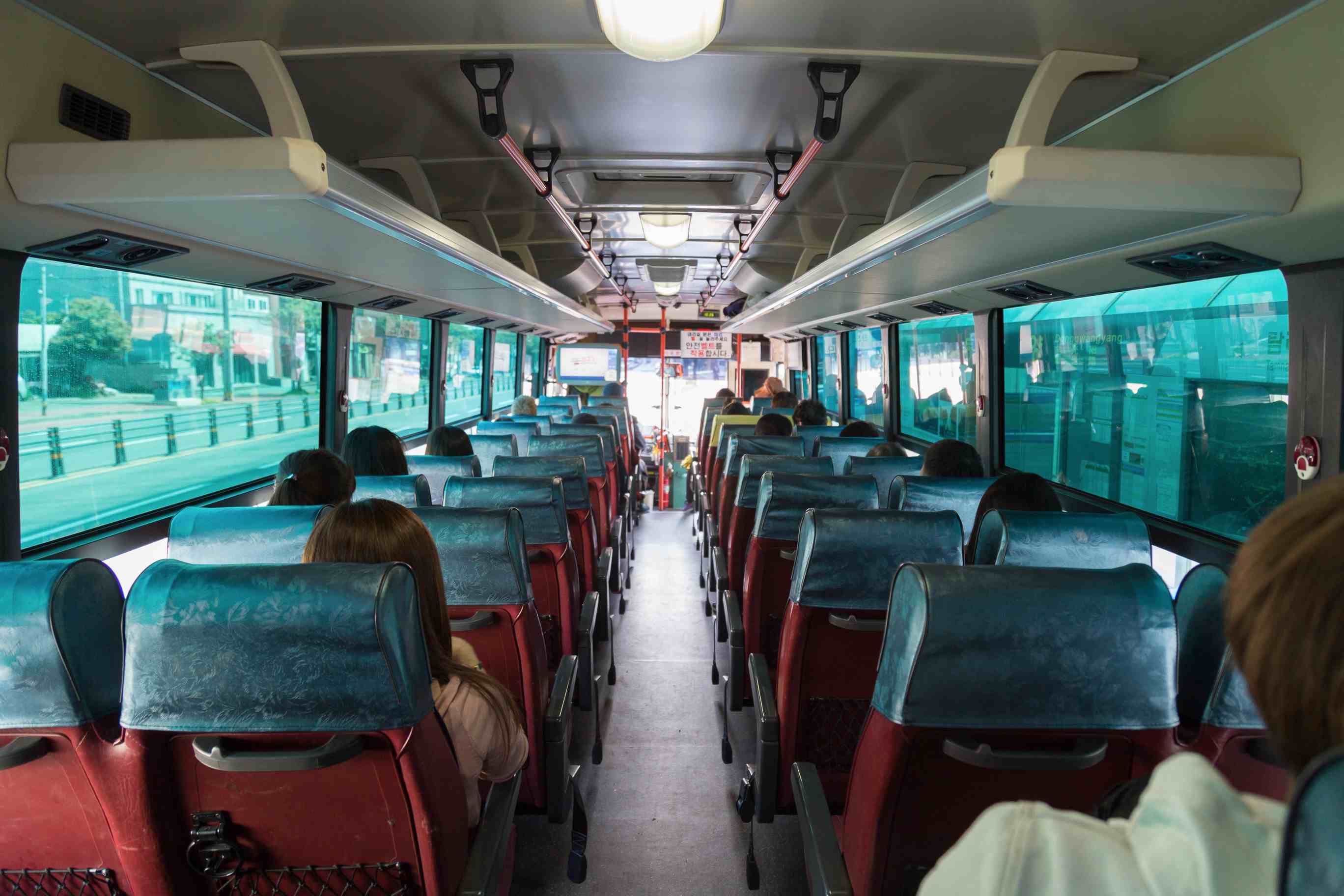 ▶ 車費:成人12000圜 六歲以上兒童青少年10000圜,上車時付現或用T Money買票,一天內不限次數搭乘。
▶ 行駛時間:08:00-20:40,每月第三個週一公休
▶ 班次:每天12班,整點發車(12:00停駛)
▶ 停靠站:為循環巴士,22站一循環,共一小時五十分鐘