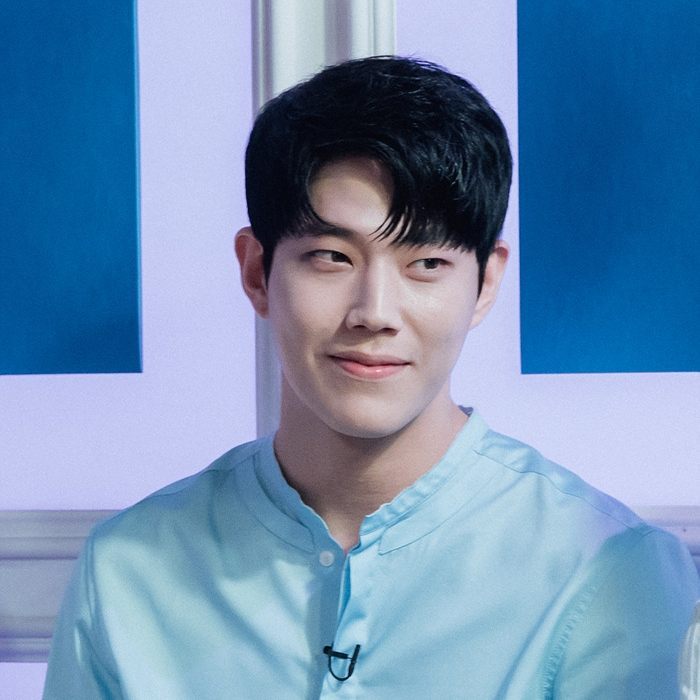 而之後參加談話節目《Radio Star》,展現了過人的口才XD
也讓人越來越無法摸清東夏到底是怎麼樣的一個演員啊~
但是展現過人演技的他,相信之後不管遇到什麼樣的腳色都能完美消化,讓我們一起迎來東夏的時代吧!