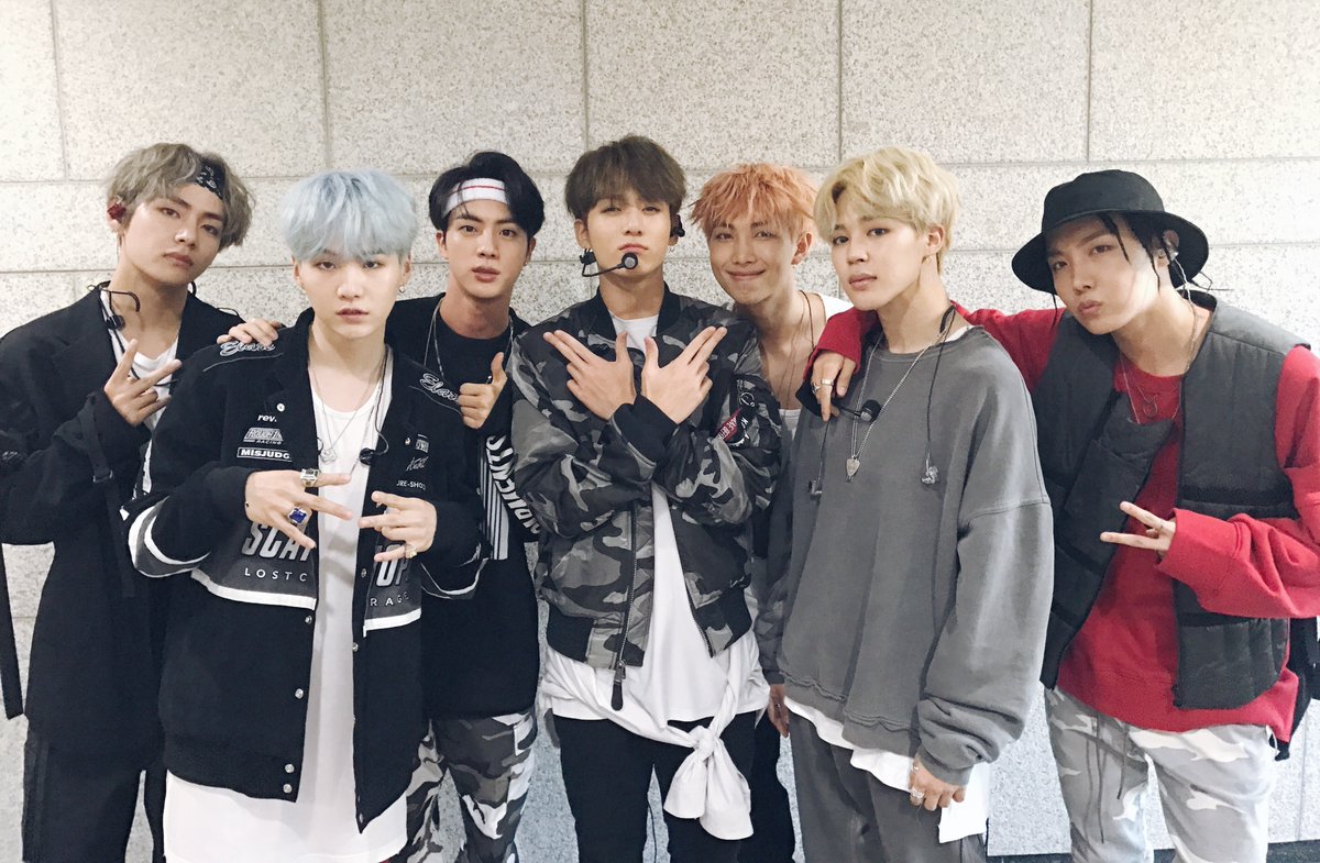 BILLBOARD 200 (告示牌200)則是第七名
是韓國歌手首次進入前十名!!!
希望之後名次持續攀升
成為讓人驕傲的K-POP歌手!!!