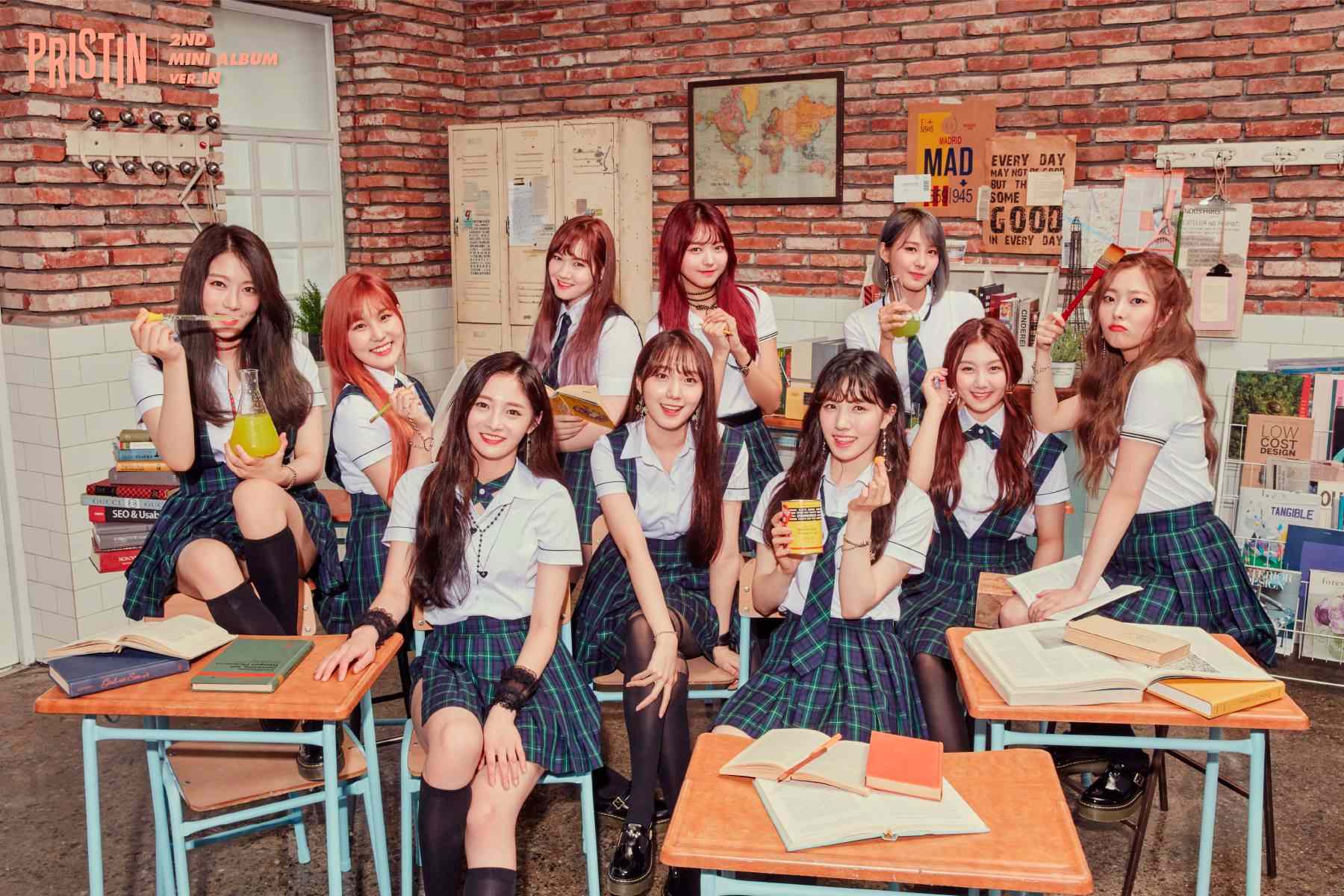 17.03.22 出道
(正確答案 '往下看')
PRISTIN
(娜榮、Roa、Yuha、銀雨、Rena、潔瓊、Yehana、成嬿、施妍、Kyla)