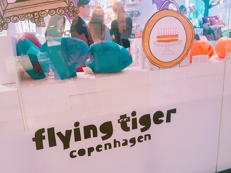 FLYING TIGER COPENHAGEN在哪裡呢?首爾特別市江南區新沙洞532-7 1樓 怎麼去呢?地鐵3號線新沙洞站8號出口,走路15分鐘。